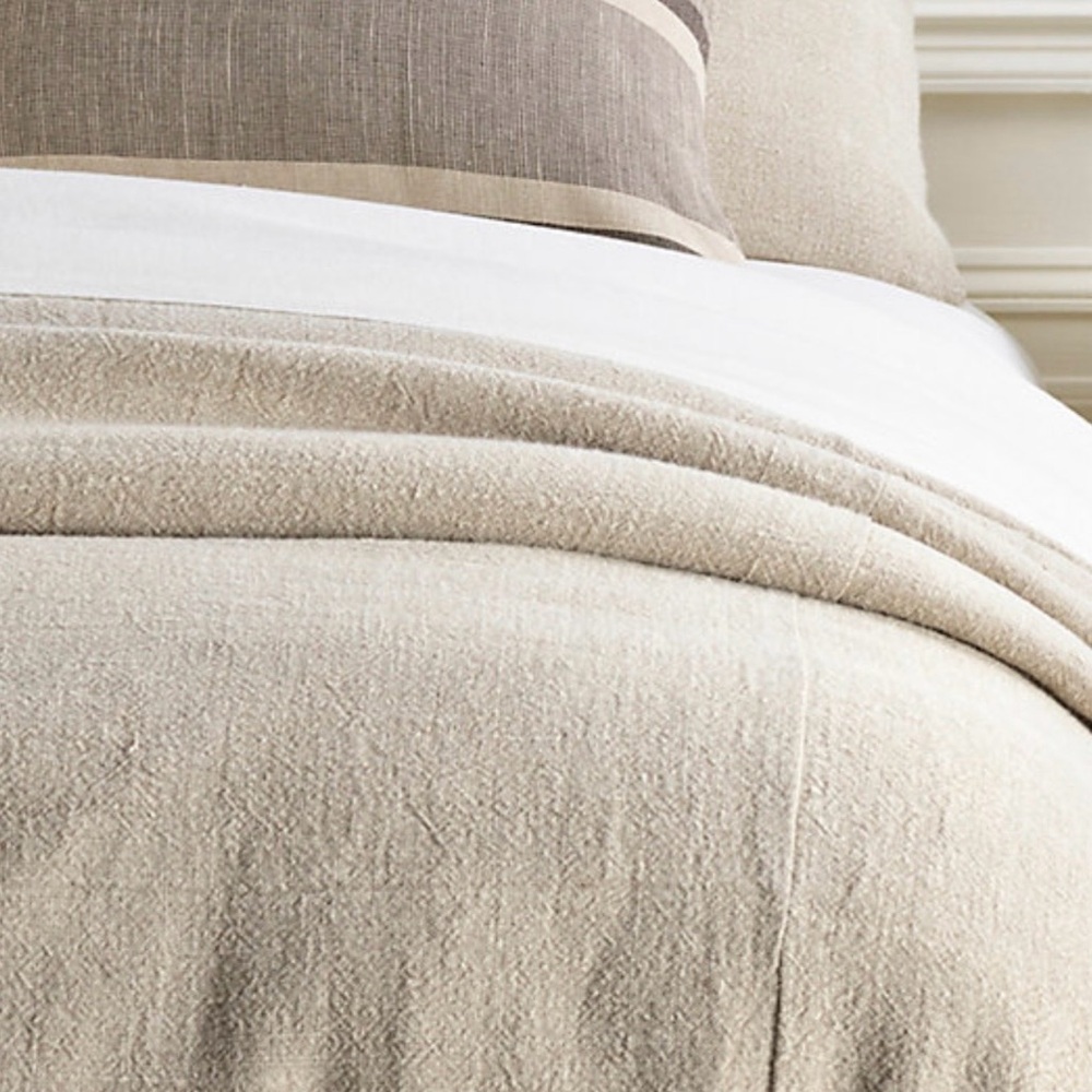 Noble Excellence Tan Queen Bed 💯 Linen Duvet.  Excellent Used (1x) Condition